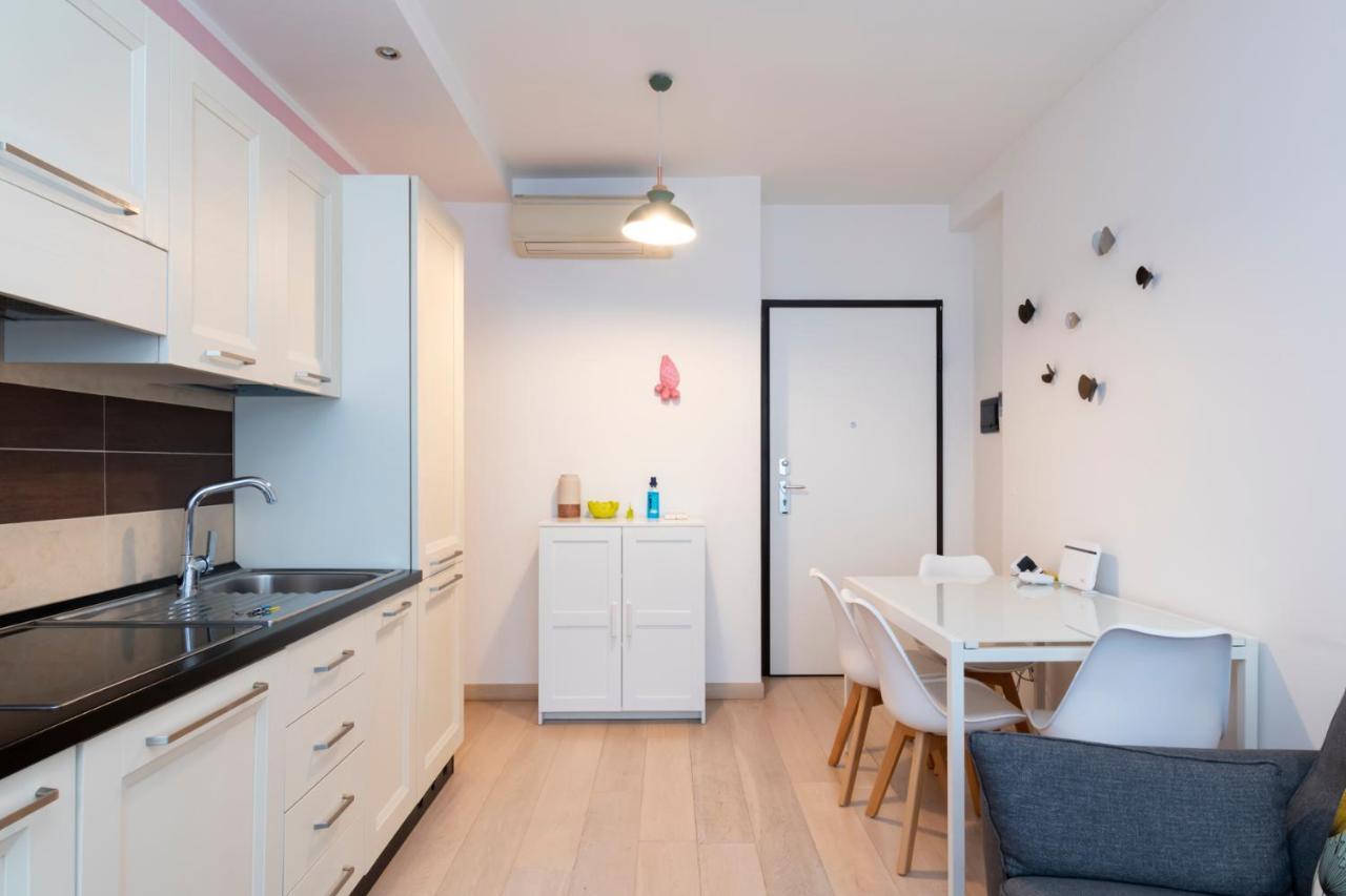 Luxury Apartment Near Bocconi Zamenhof 7 Milan Exterior photo