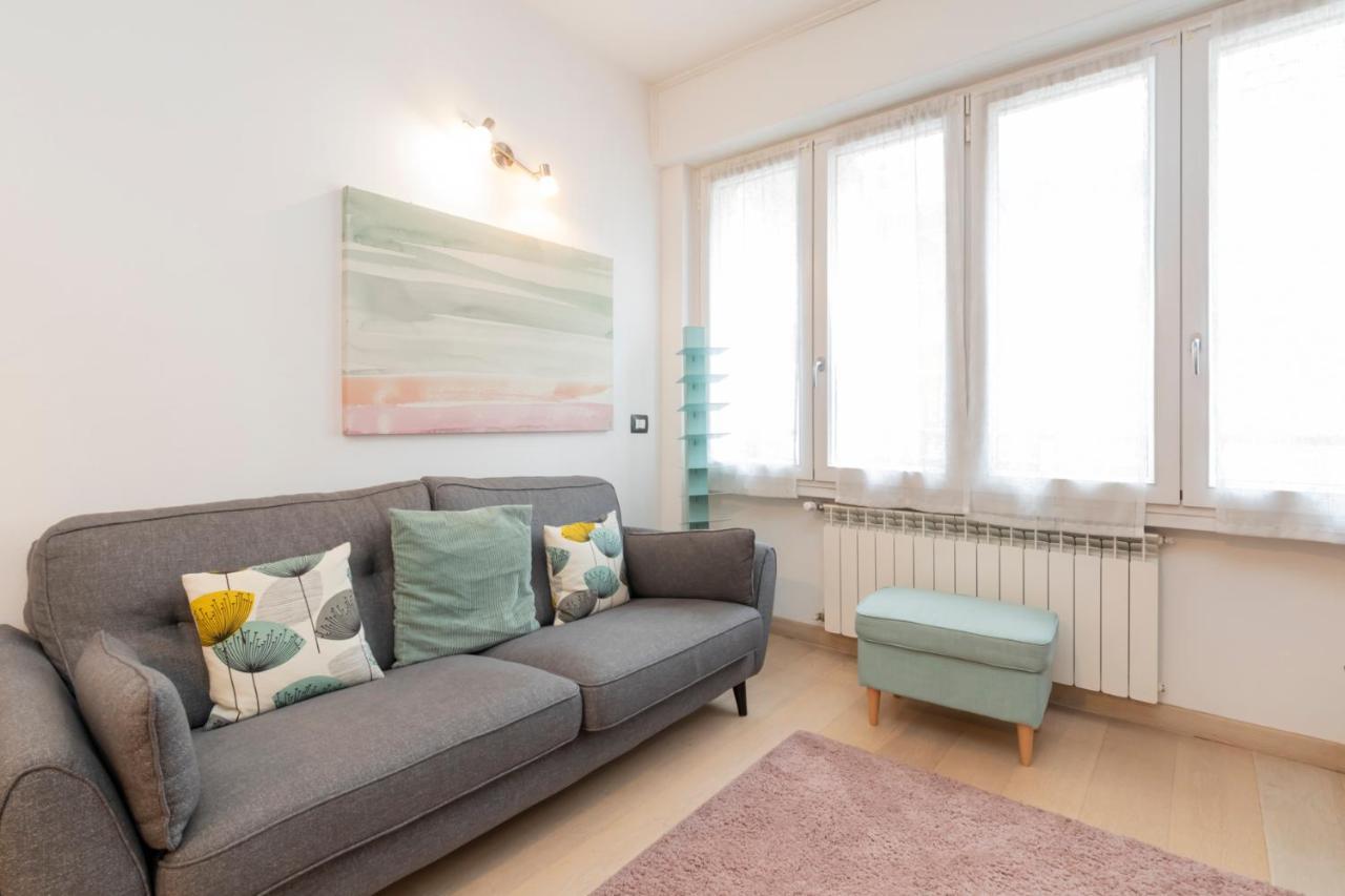 Luxury Apartment Near Bocconi Zamenhof 7 Milan Exterior photo