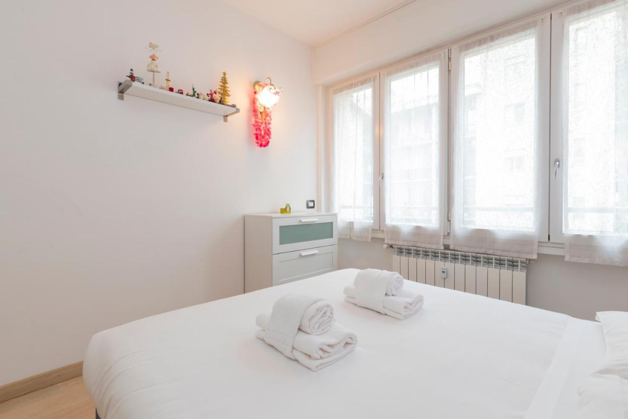 Luxury Apartment Near Bocconi Zamenhof 7 Milan Exterior photo