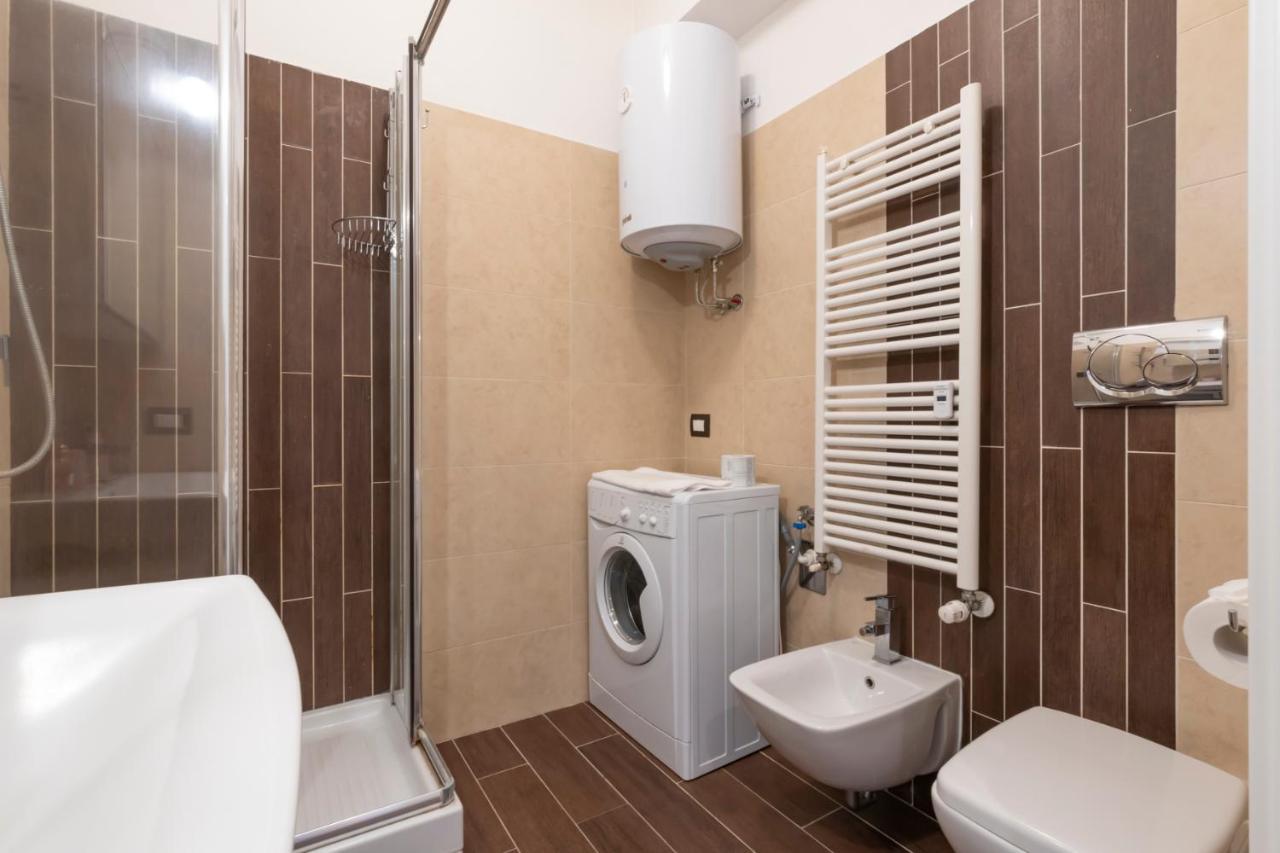 Luxury Apartment Near Bocconi Zamenhof 7 Milan Exterior photo